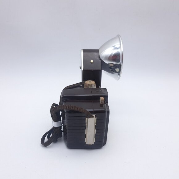 Kodak Holiday Flash Brownie Camera - Picture 5 of 11